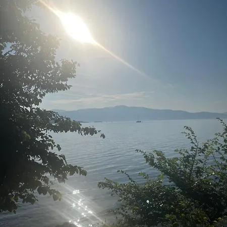 Mezoneta Thea Thalassa Appartement Nikiana