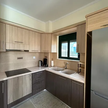 Mezoneta Thea Thalassa Apartment *